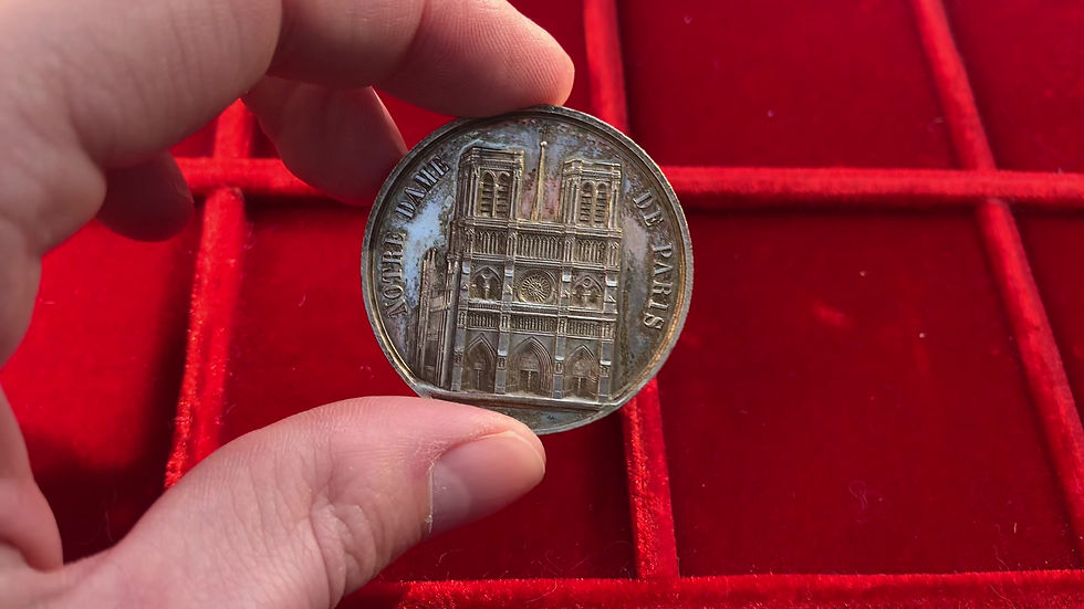 Thumbnail: 102198  |  FRANCE. Paris. Notre-Dame Cathedral silver Medal.