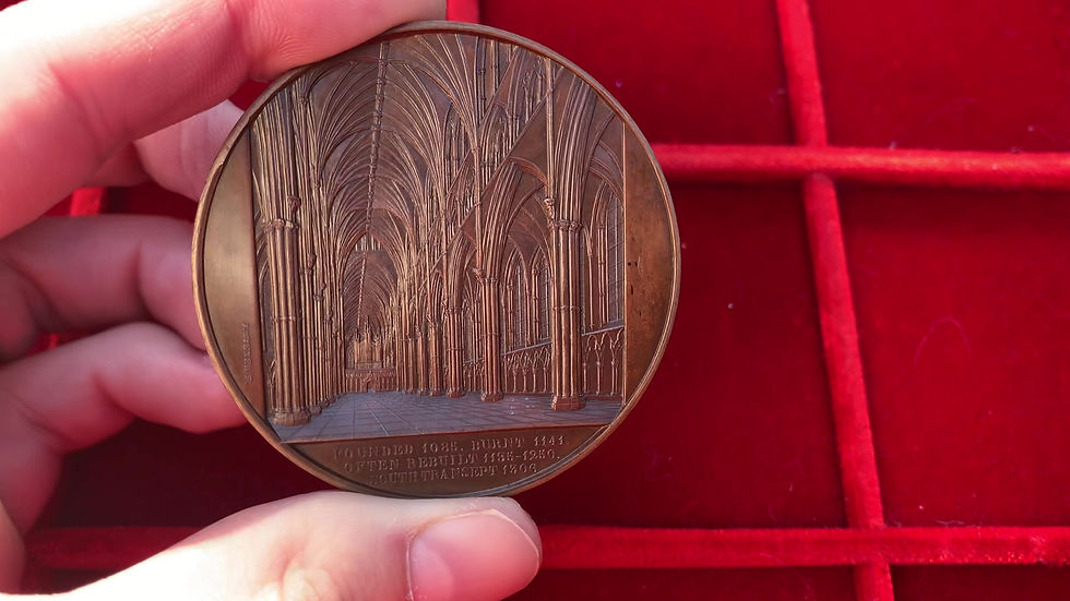 Thumbnail: 102300  |  GREAT BRITAIN. Lincoln Cathedral bronze Medal.