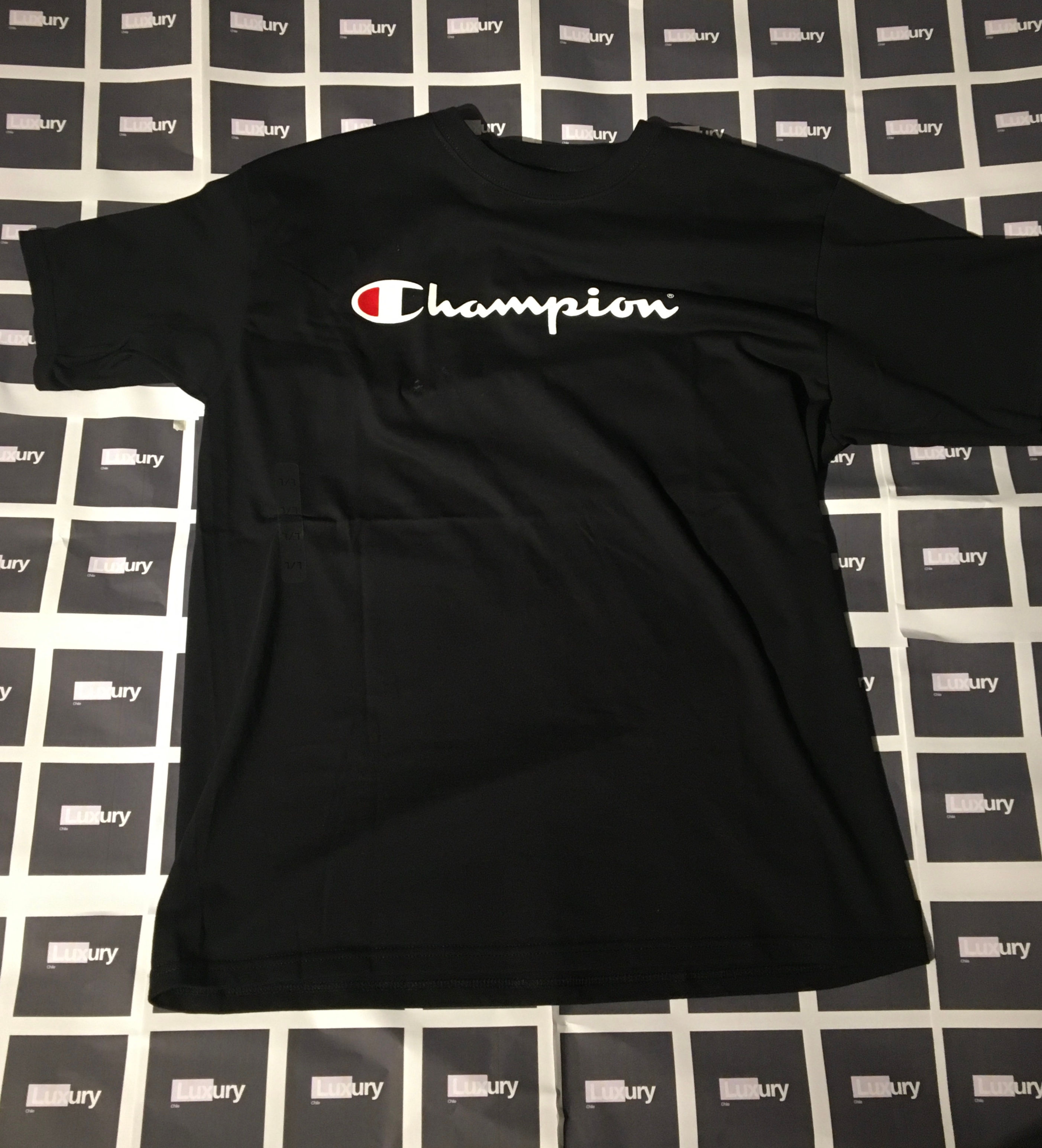 Polera Champion