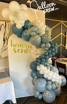 balloon garland Chiara arch florals