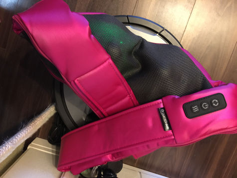 肩もみ機を買いました