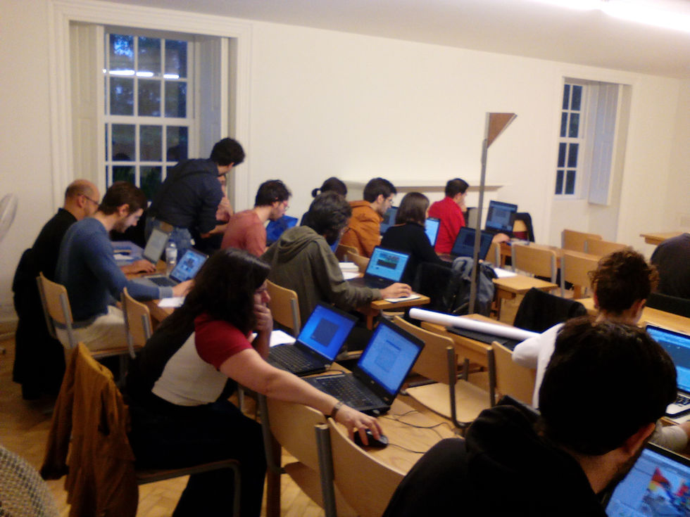 The class and Pedro Aibéo