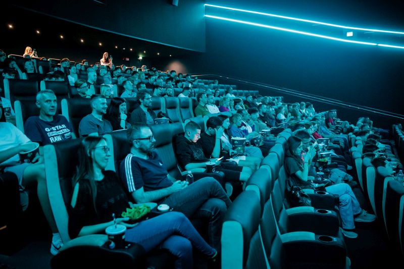 O Spielbergu, astronomiji in dnevu razkritja sinoči premierno v Odiseji