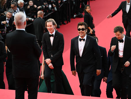 Stoječe večminutne ovacije