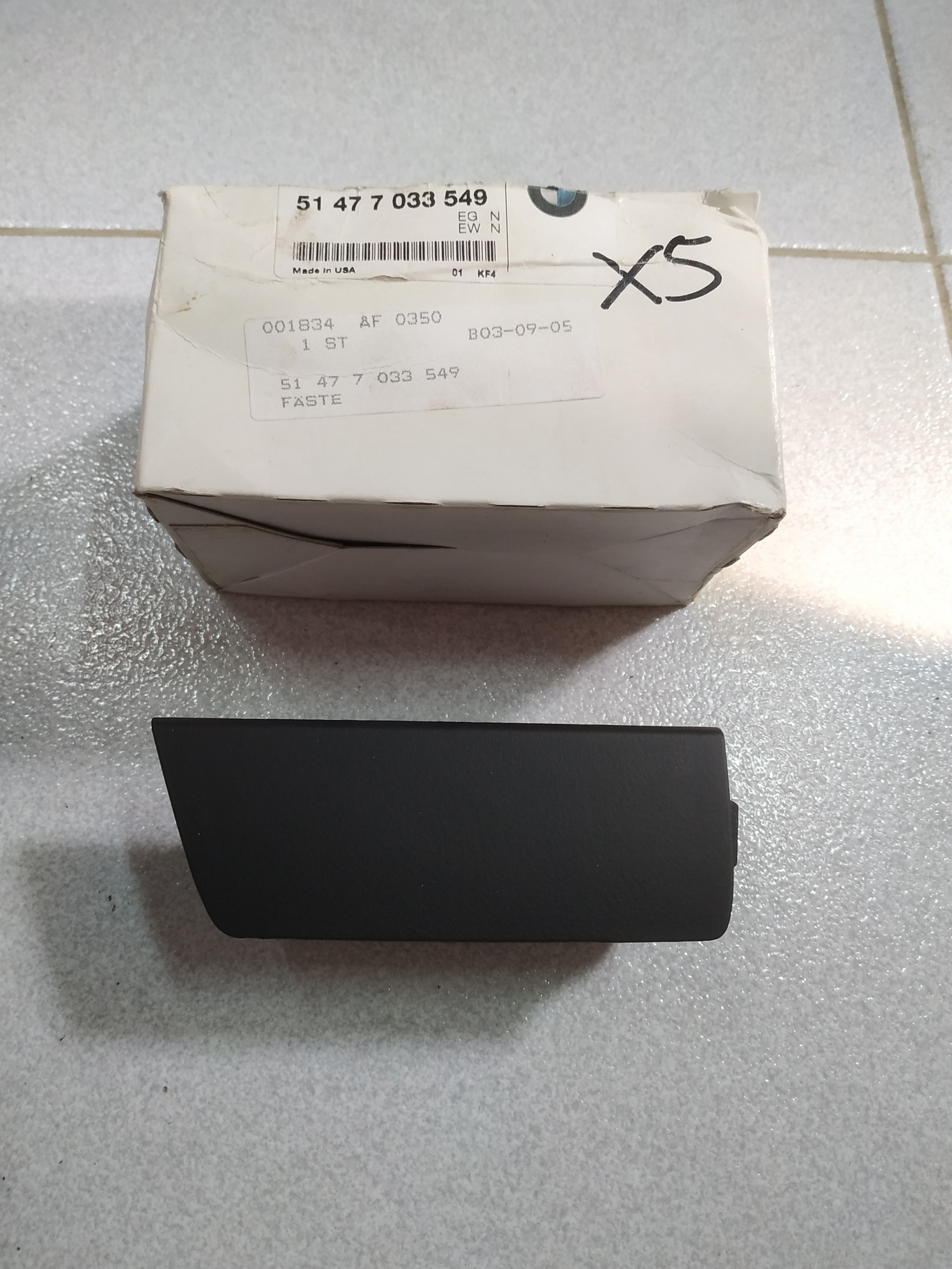 BMW X5 E53 trunk roller blind sight support protect !!NEW!! GENUINE 51477033549