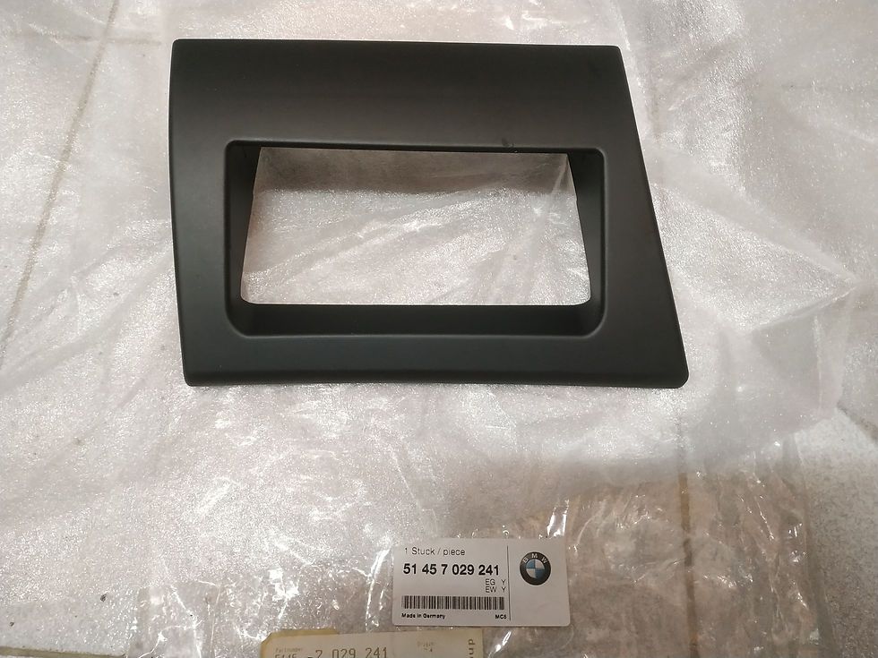 BMW E46 Compact storing partition OFFEN !!NEW!! !!GENUINE!! 51457029241