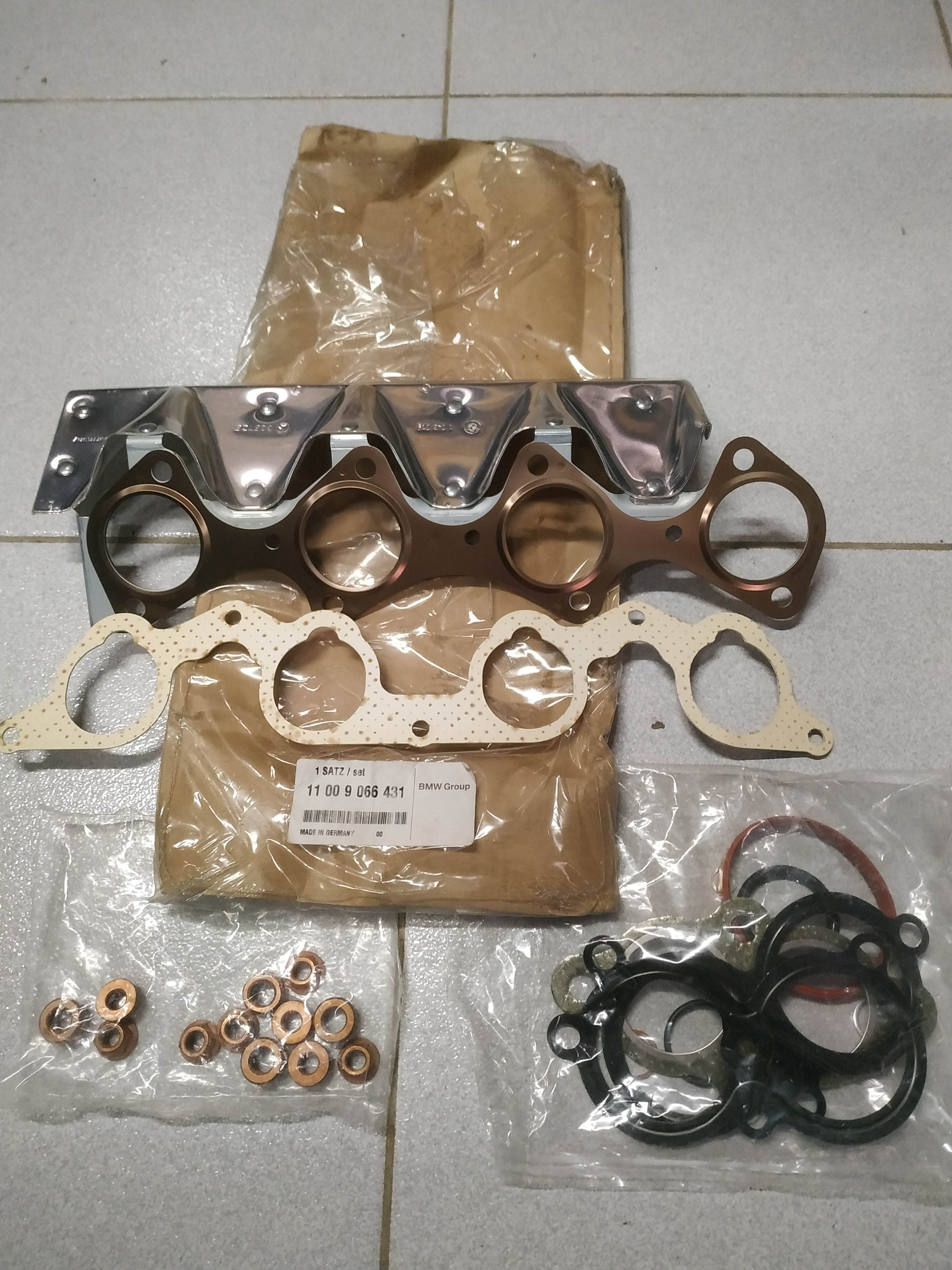 BMW E36-Z3-E34 set mounting Parts Short Engine gaskets !NEW! GENUINE 11009066431