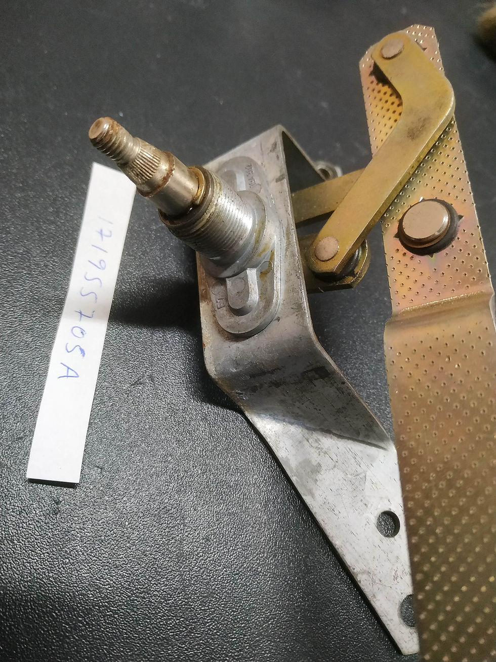Thumbnail: VW Golf MK1 tail gate wiper linkage !NEW! NOS GENUINE 171955705A
