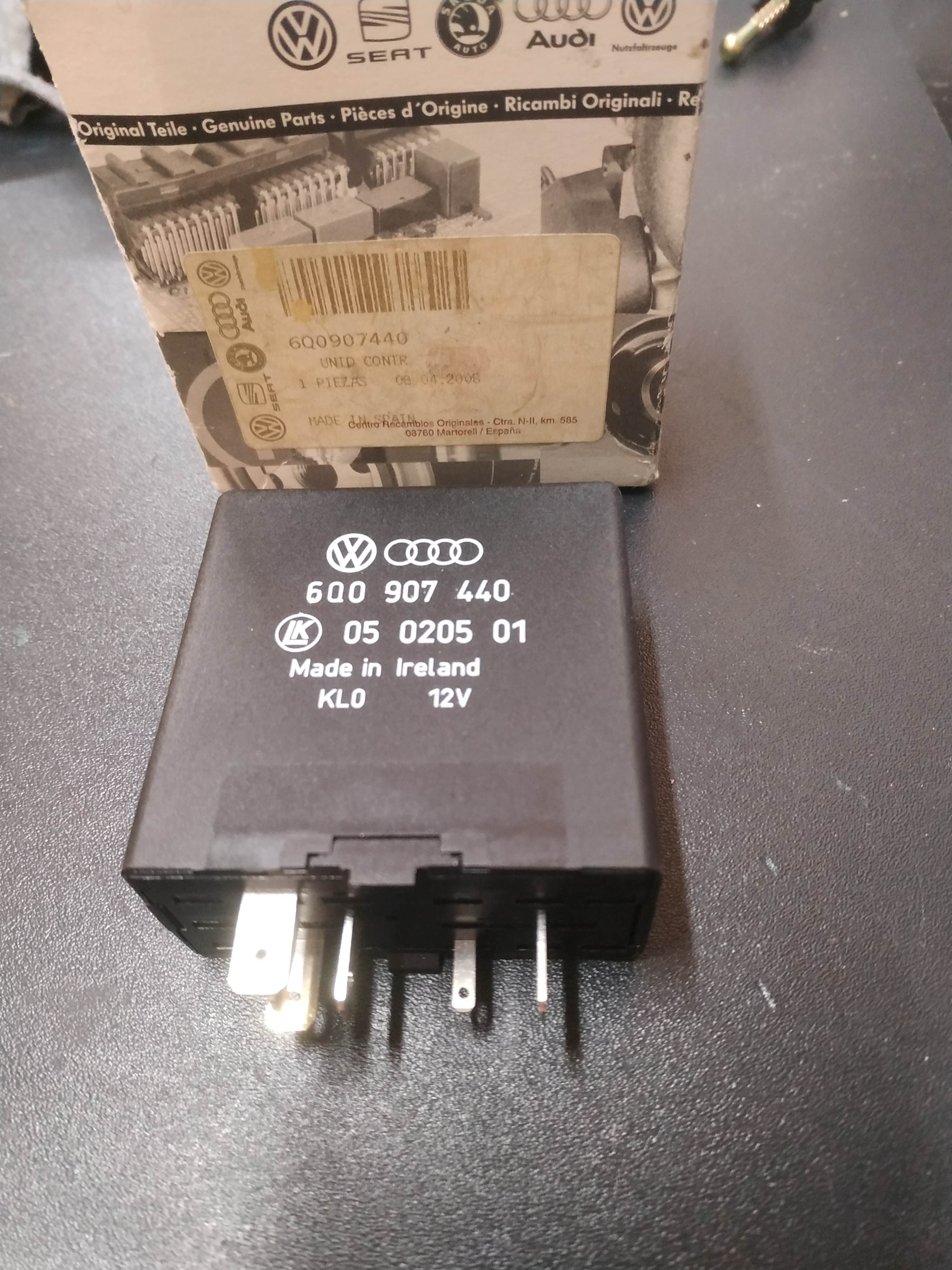 VW-AUDI control unit for rear-view mirror electrically foldable !NEW! 6Q0907440
