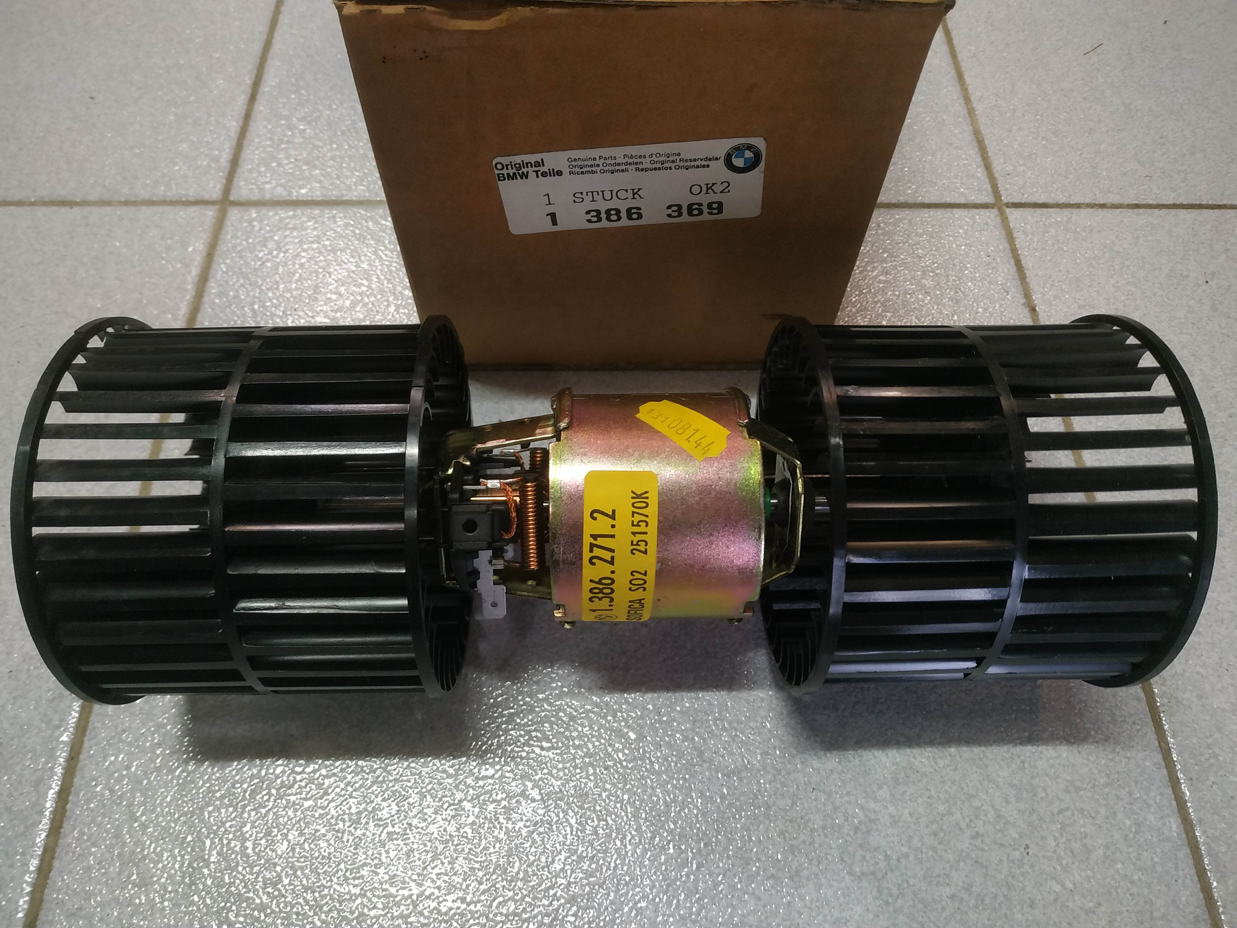 BMW E28 heater blower unit SOFICA !NEW! NOS NLA GENUINE 64111386369