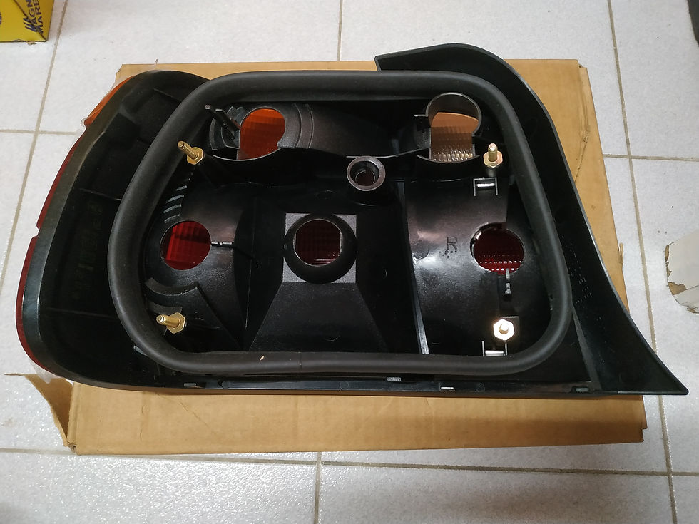 Thumbnail: BMW E36 Compact tail light right with rear fog light !NEW! GENUINE 63218357870