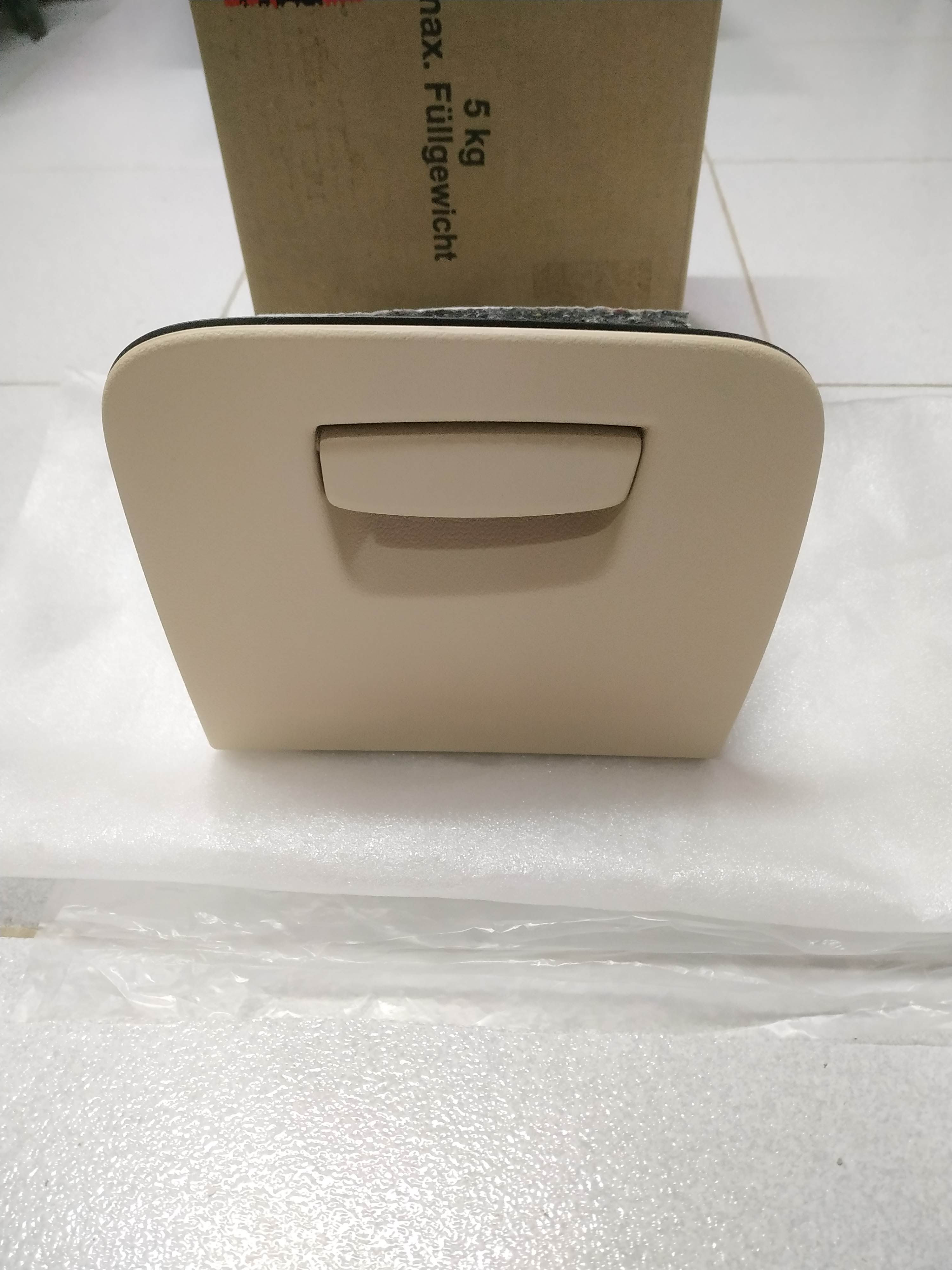 *BMW G30-G31-G32 oddments tray left CANBERRABEIGE LHD !NEW! GENUINE 51456997930