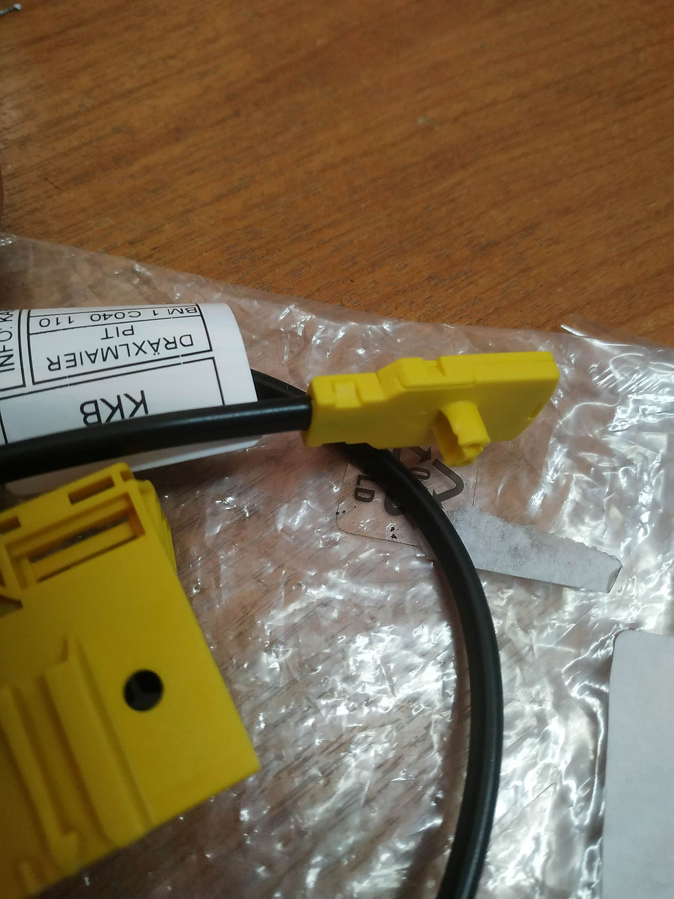 Thumbnail: *BMW E46 seat cable buckle tensioner !NEW! !GENUINE! 52108234963