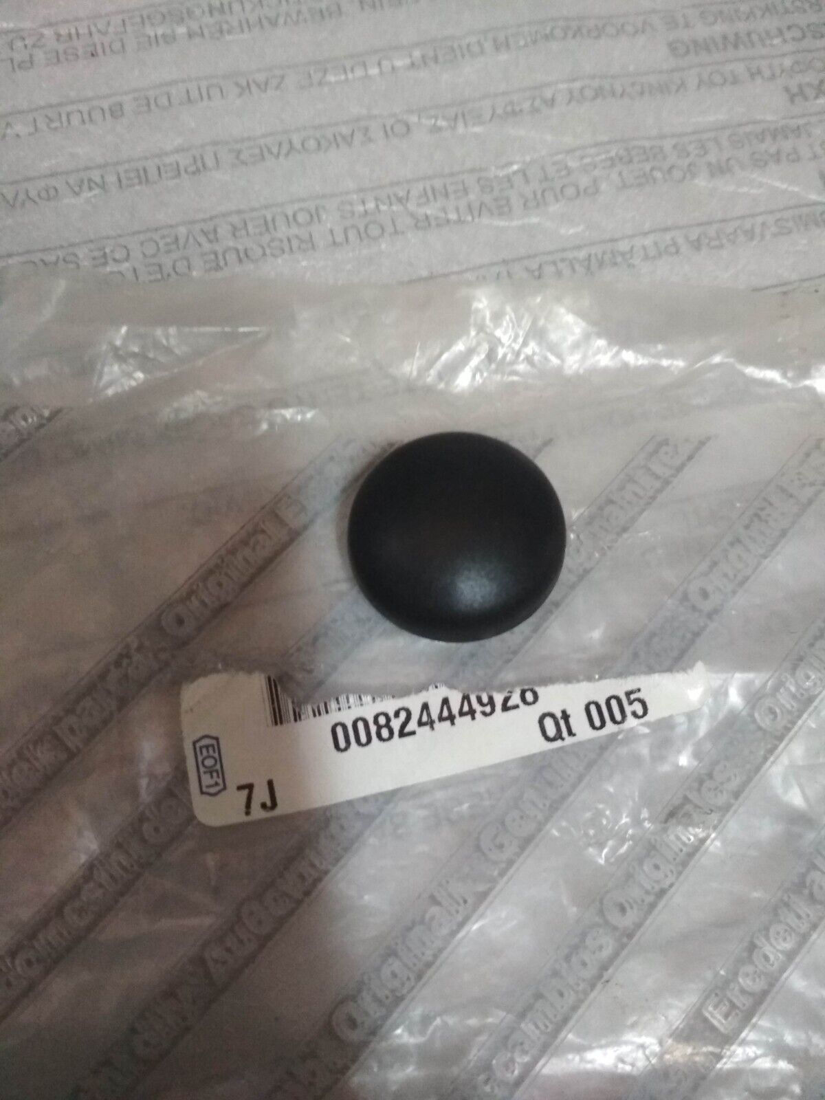 LANCIA THEMA cap wiper arm !!NEW!! !!GENUINE!! 82444928