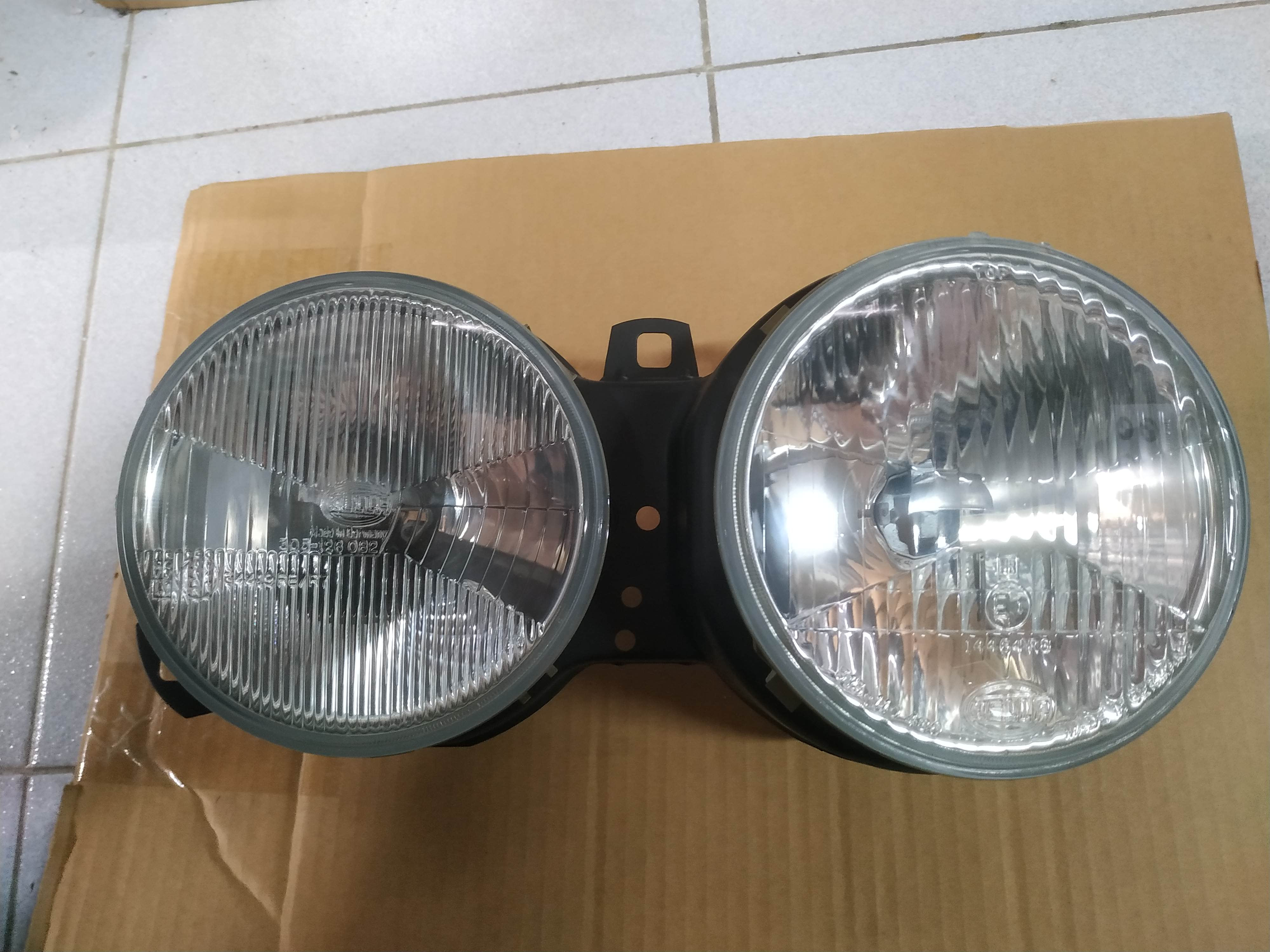 BMW E30 headlight right Euro prefacelift Hella !NEW! NOS OEM 63121373562