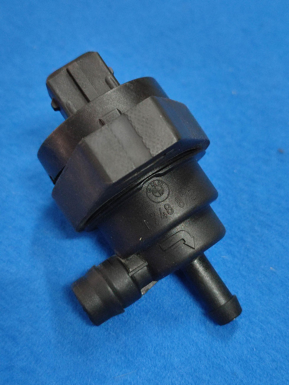 Thumbnail: BMW E36-E38-E39-E31 fuel tank breather valve !GENUINE! 13901744150 13901748875
