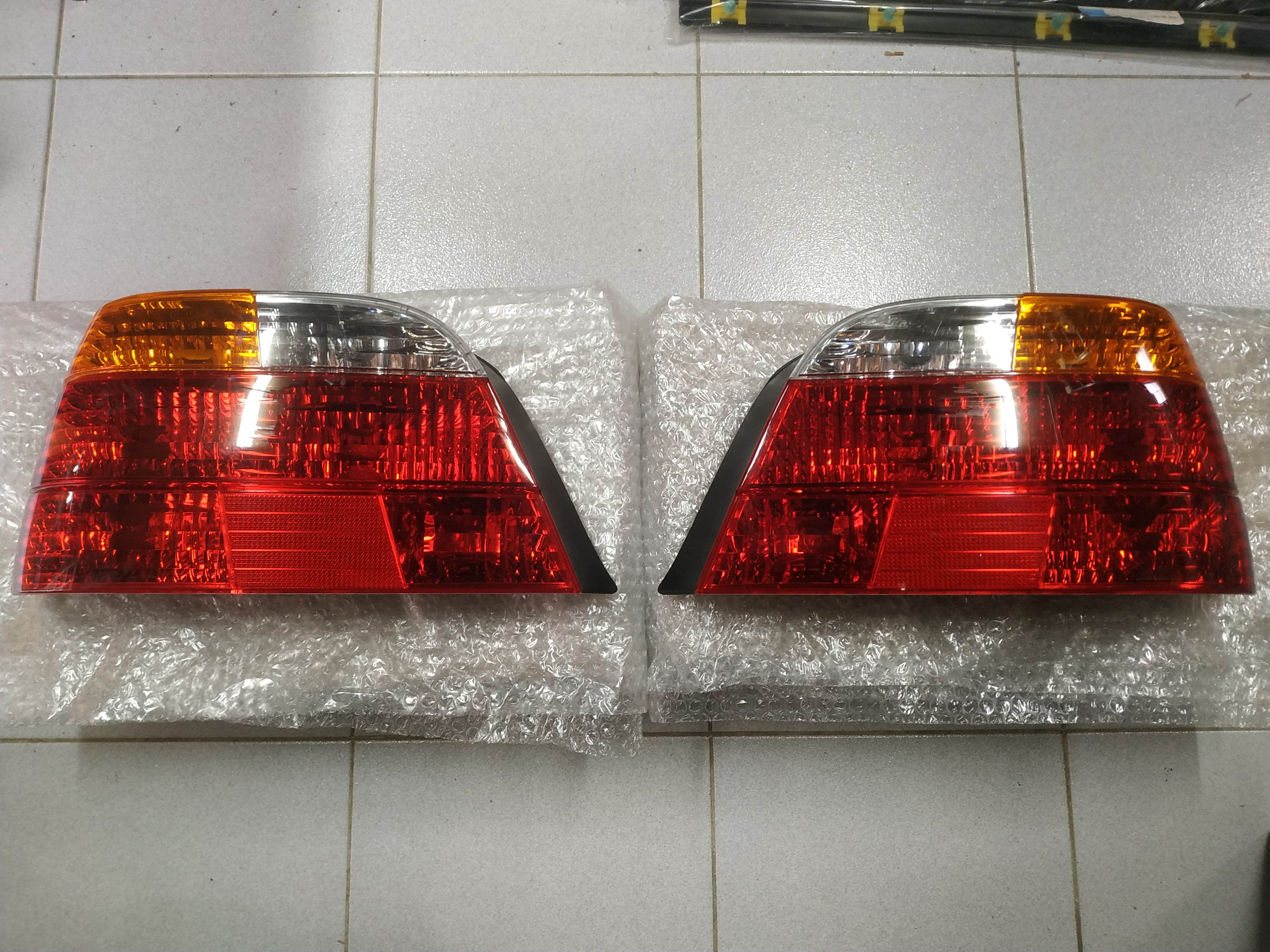 BMW E38 tail lights L+R Euro facelift !NEW! NOS OEM 63218381245 63218381246