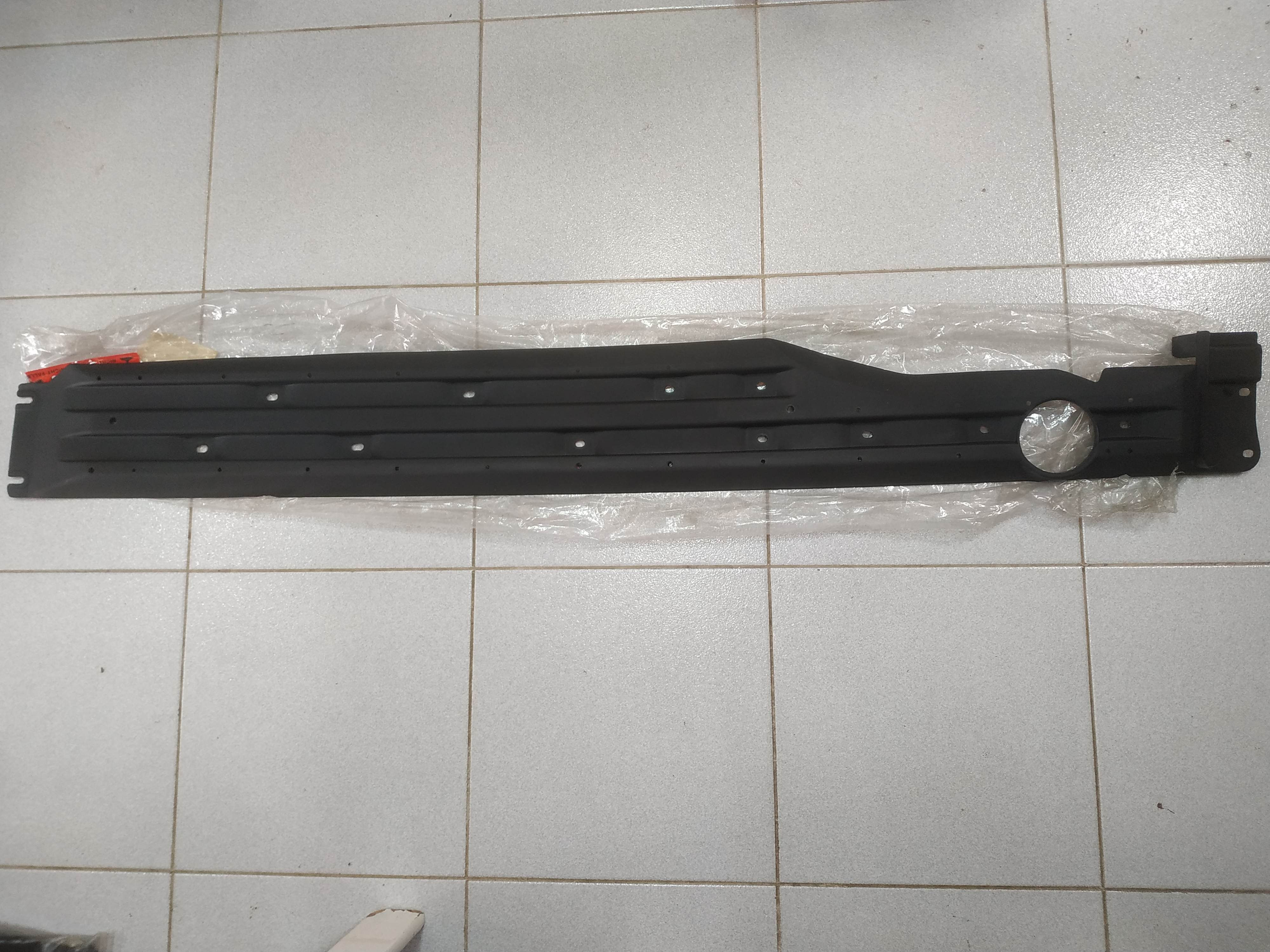 BMW E38 door sill cover right floor panel !NEW! NOS NLA GENUINE 51718171660