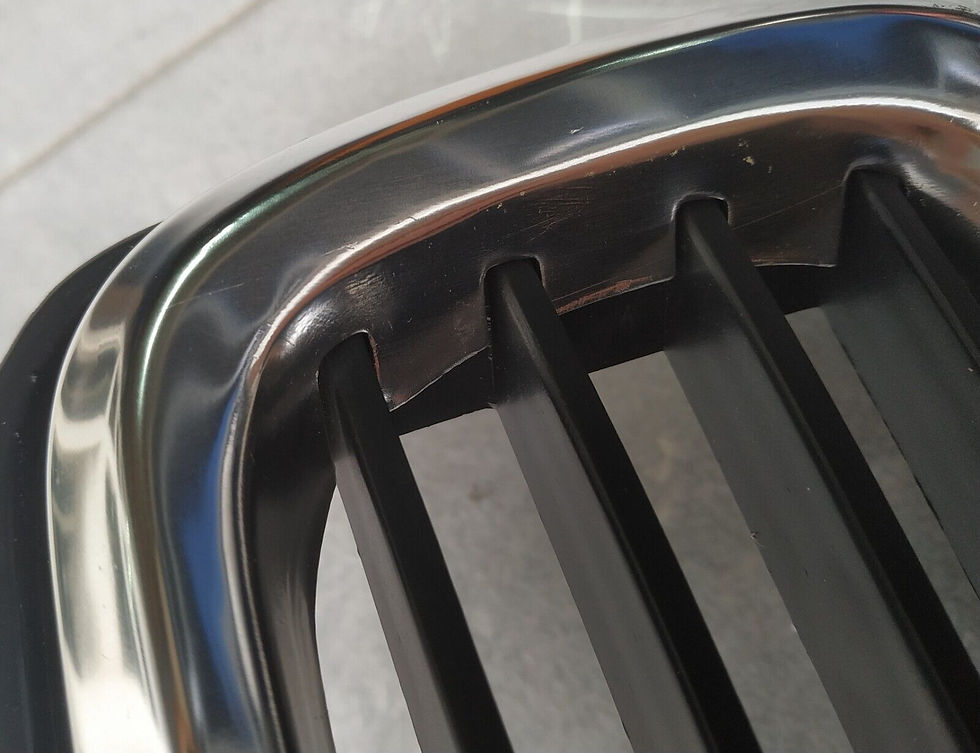 Thumbnail: BMW E12 grille center later models !NEW! 51131848104