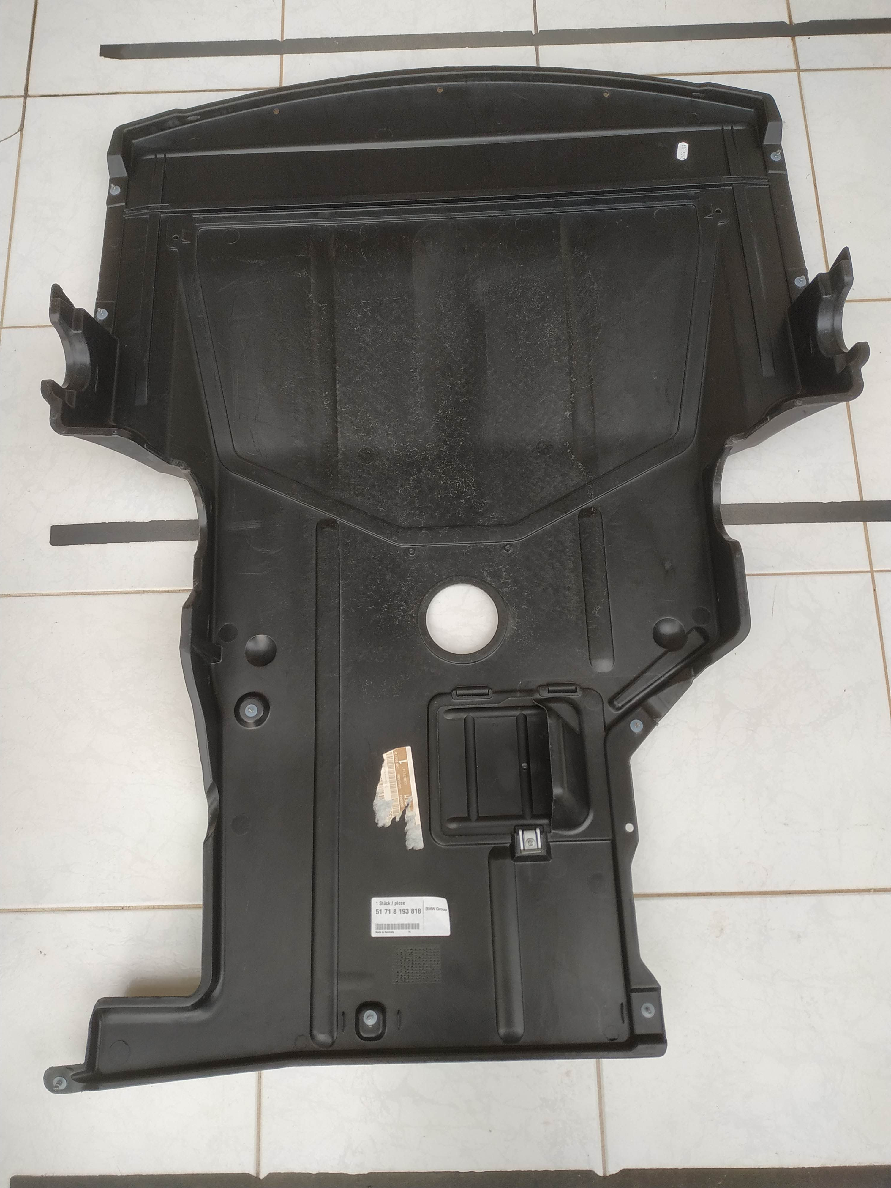 *BMW E46 engine compartment screening !NEW! NLA GENUINE 51718193818