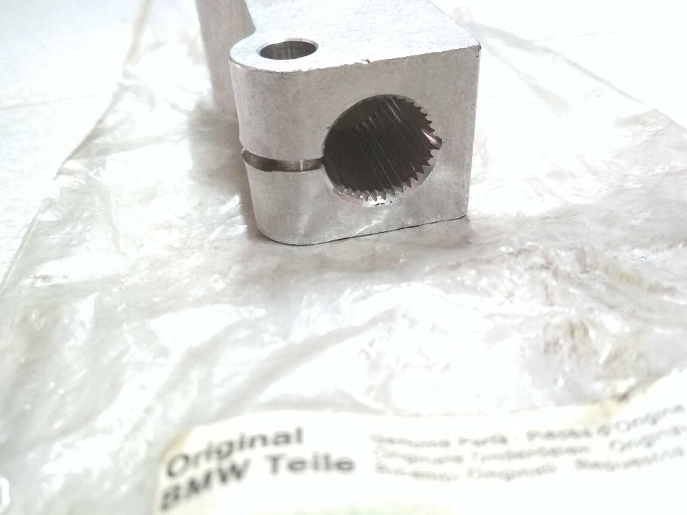 Thumbnail: BMW E28 steering column swivel joint 518 !!NEW!! GENUINE 32311154643