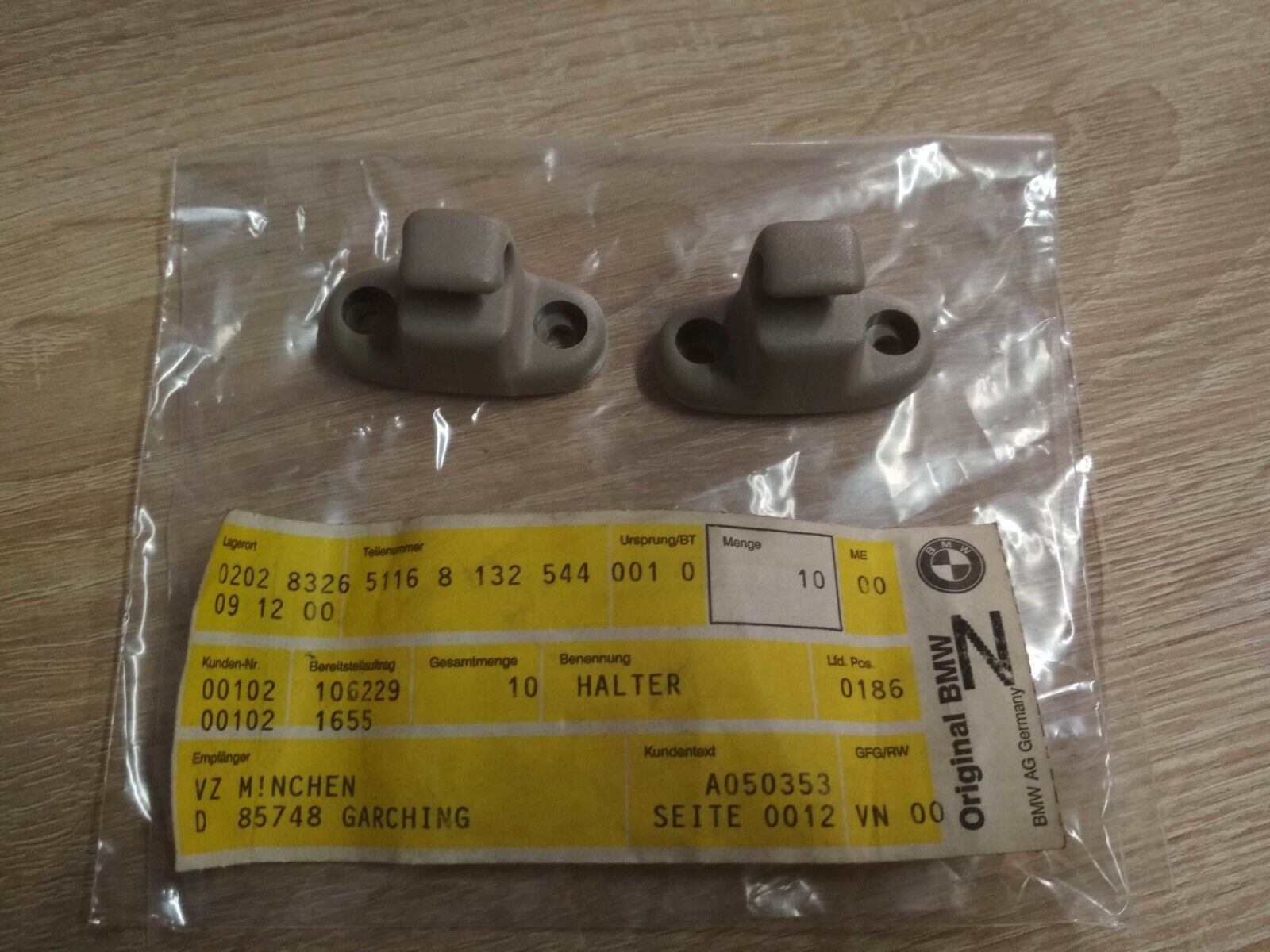 BMW E36-E34 sun visor brackets with contact PERL (2) !NEW! GENUINE 51168132544