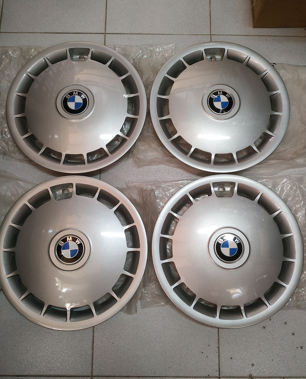 BMW E23-E24-E28-E30 wheel covers(4) D=39mm !NEW! GENUINE 36131179170-36131180667