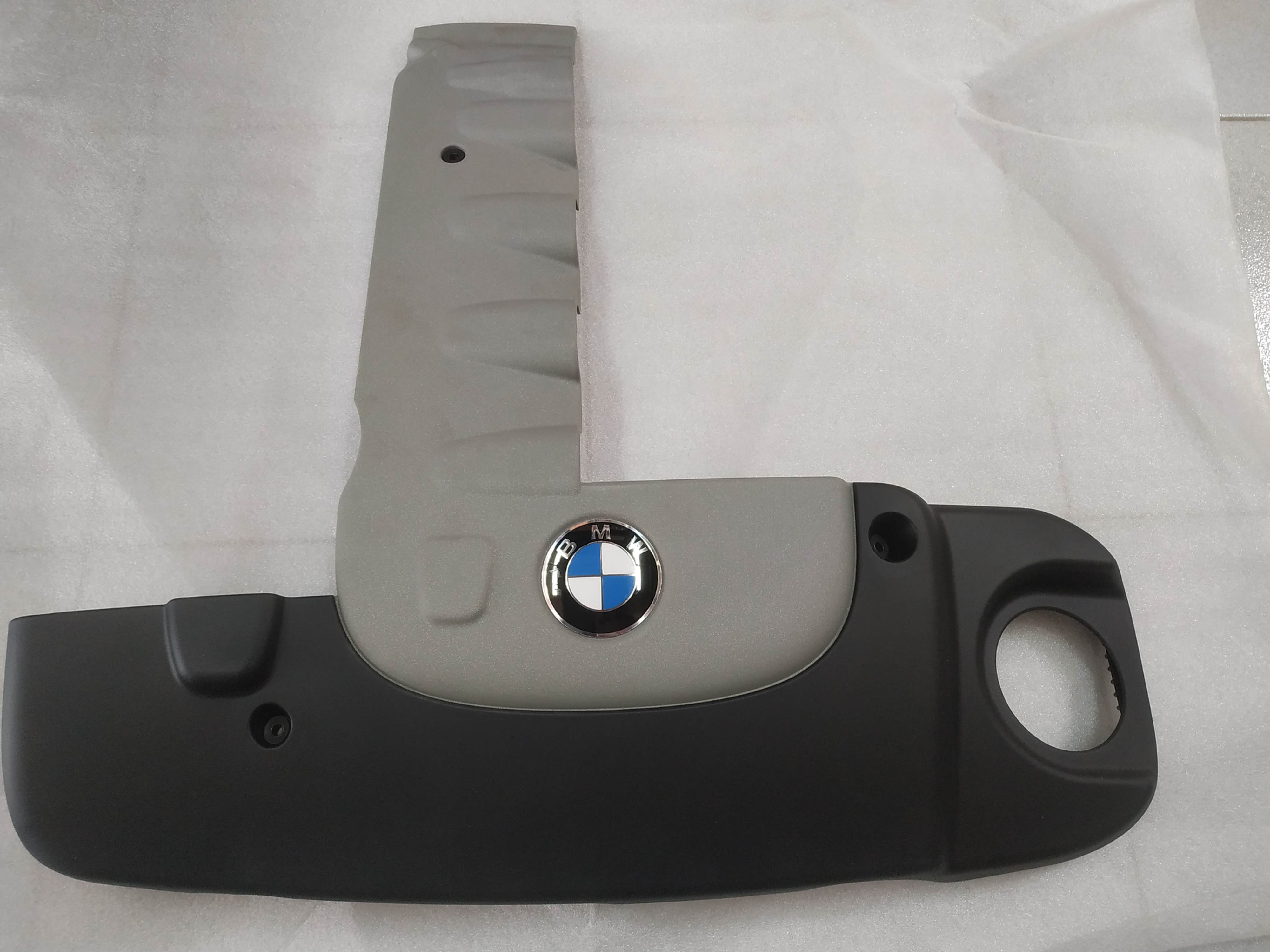 *BMW E46 engine cover, acoustic Diesel M57 !NEW! !GENUINE! 11147787104