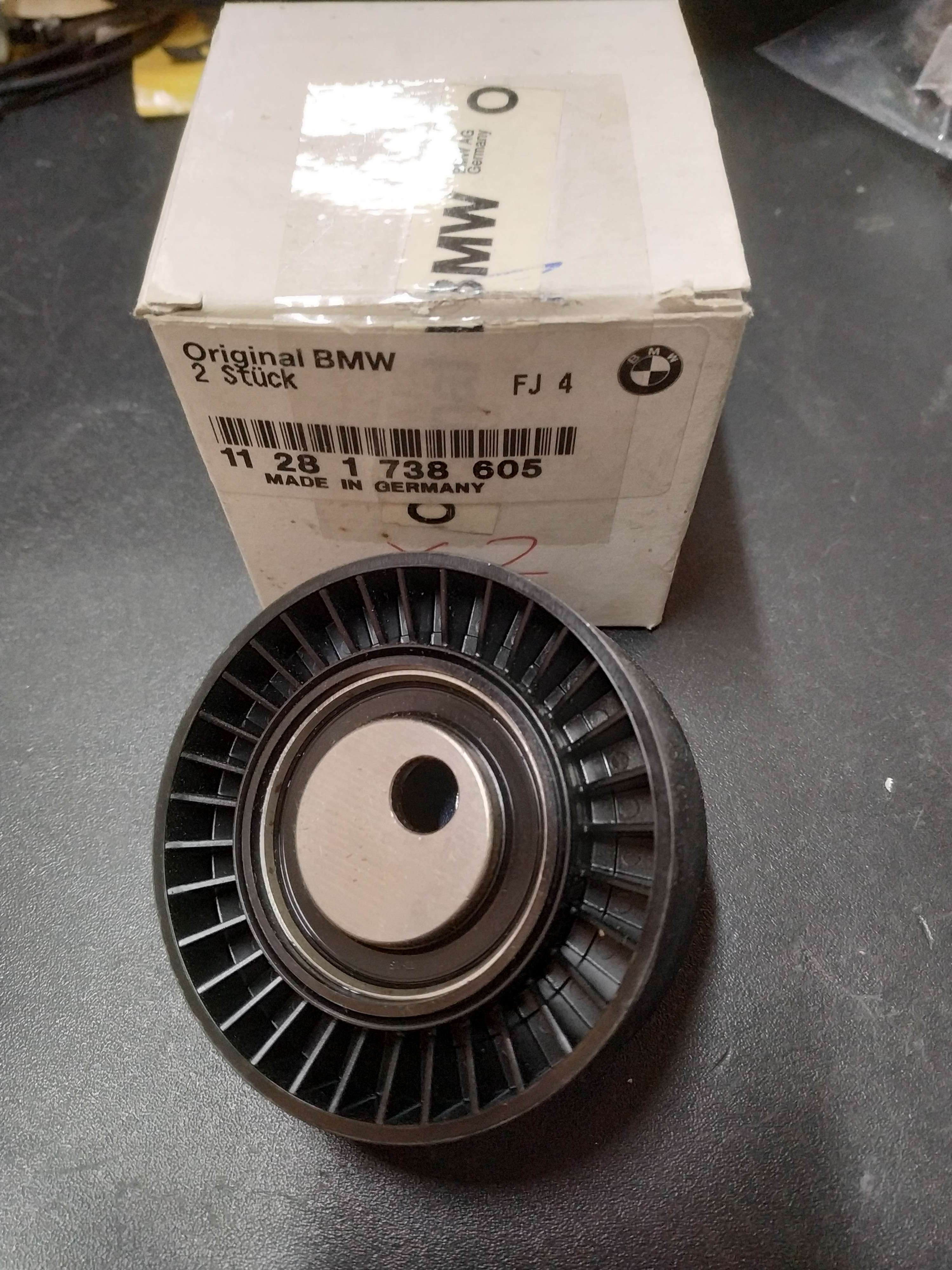 BMW E34 deflection pulley drive belt !NEW! !GENUINE! 11281738605 11281748130
