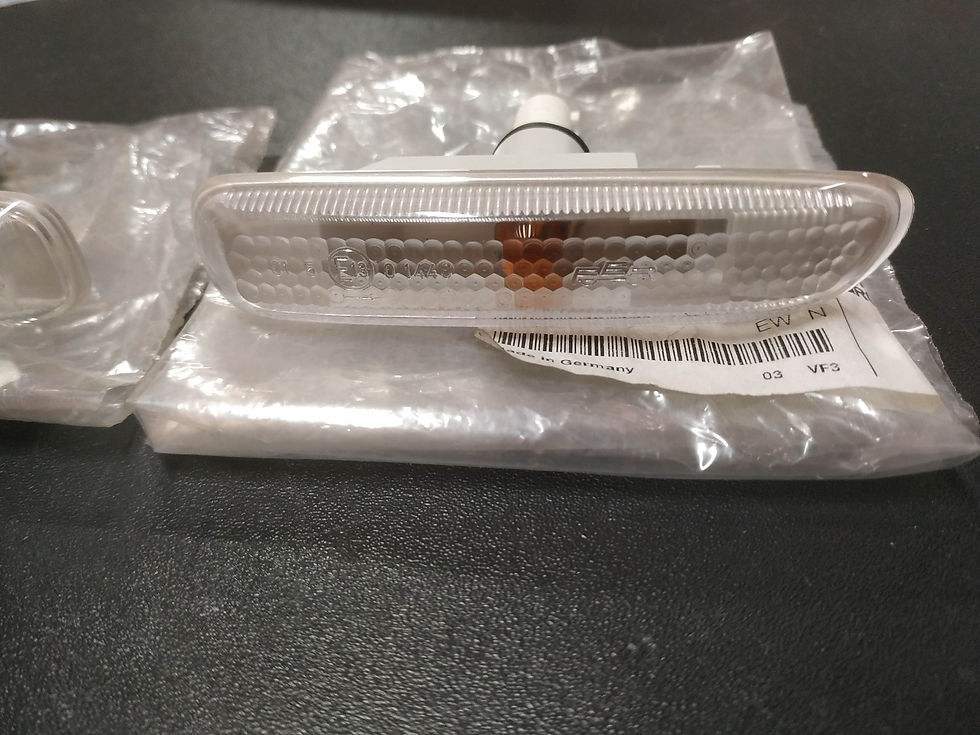 Thumbnail: *BMW E46 turn signal indicators white L+R !NEW! GENUINE 63132228591 63132228592