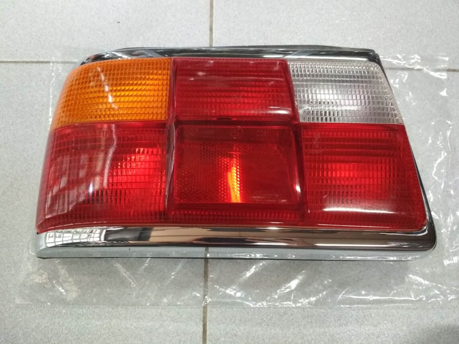 BMW E12 tail light left complete Euro !NEW! GENUINE 63211354415