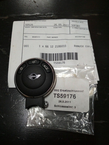 MINI R55 R56 R60 R61 radio remote control NEW GENUINE 66122186033 ...