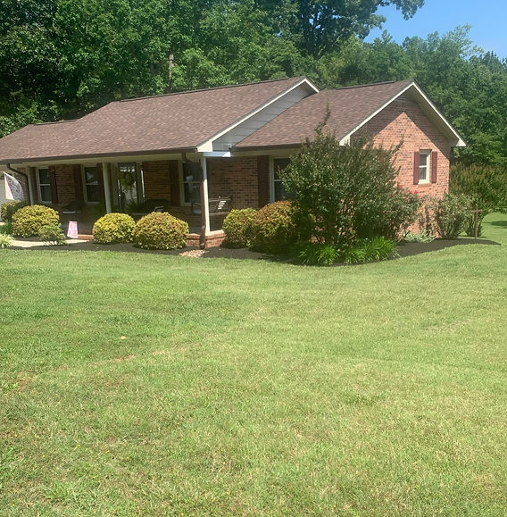 Lawncare/Landscaping Burkeville, VA Simplicity Home and Landscape, LLC