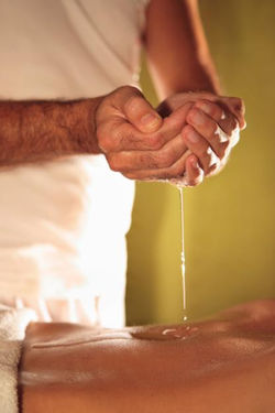 1268212872_79601244_1-Fotos-de--masajista-masculino-para-hombres-relax-15-518289