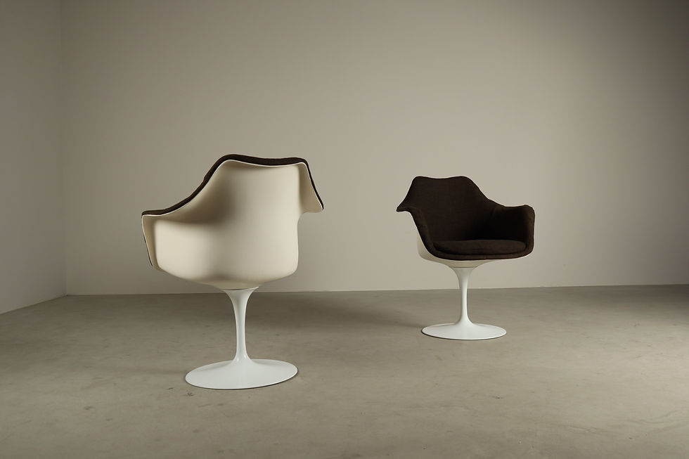 Thumbnail: Pair of original Tulip armchairs by Eero Saarinen for Knoll International, 1960s