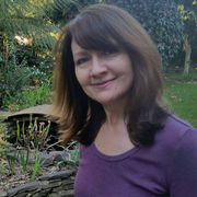 Leanne Vassallo profile pic.jpg