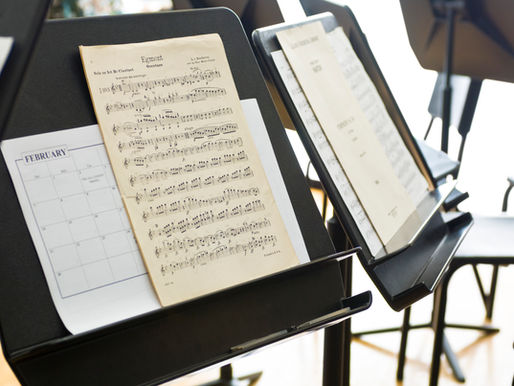 🎼 COMO SURGIRAM AS NOTAS MUSICAIS E AS PRIMEIRAS PARTITURAS? 🎶