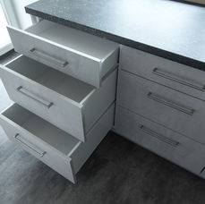 Küche (Dekor Betonoptik, Boden: Vinyl Steinoptik, 2)