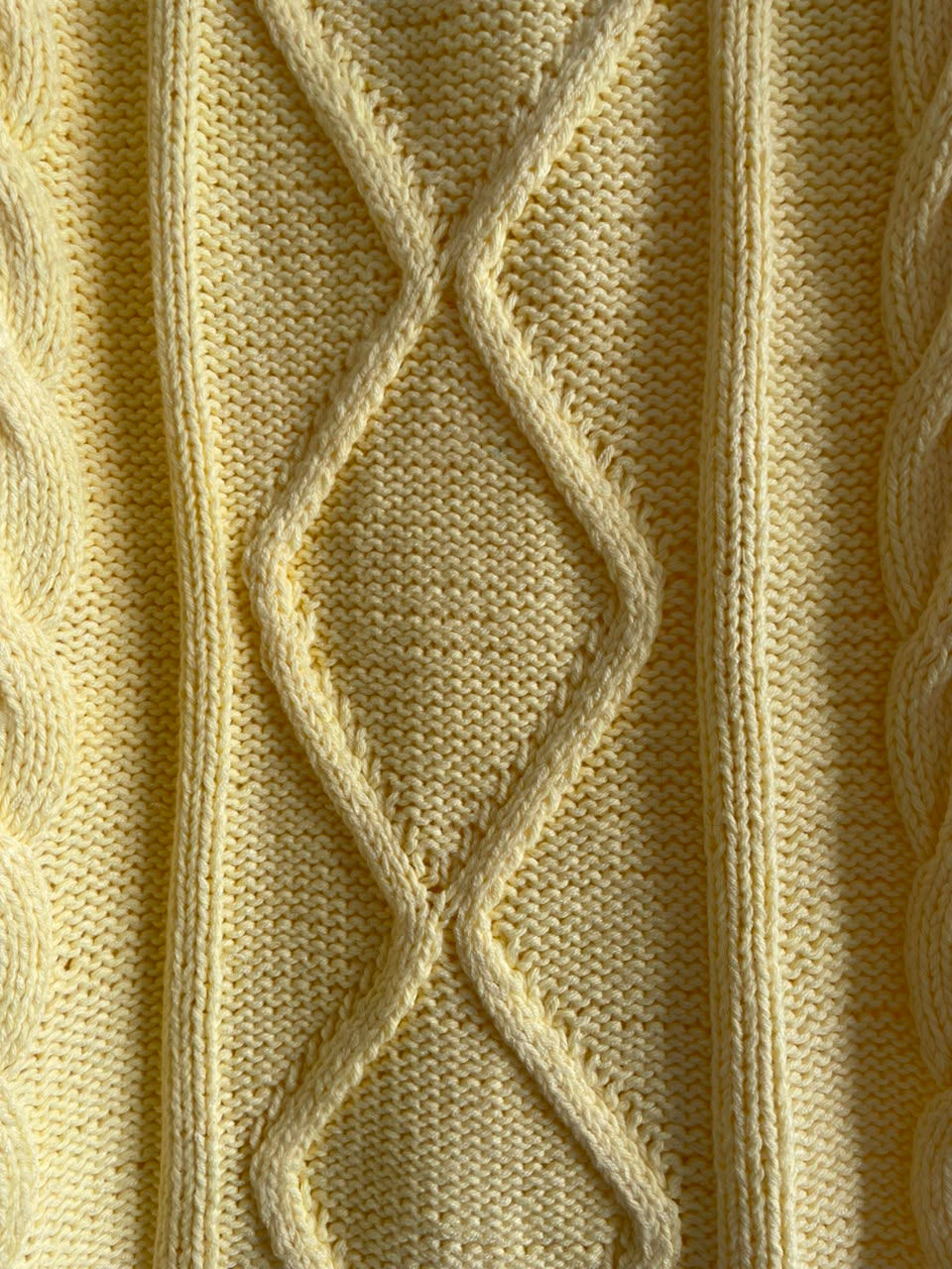 Miniatura: Saco amarillo trenzado