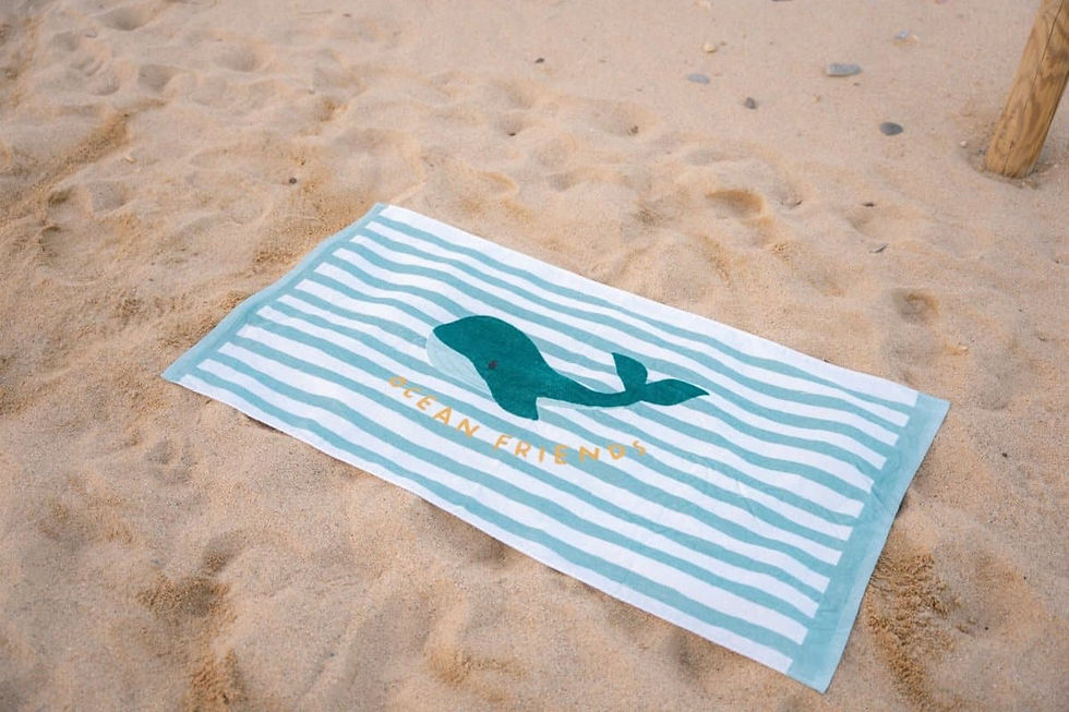 תמונה ממוזערת: מגבת חוף לילדים Dreamy green Stripe