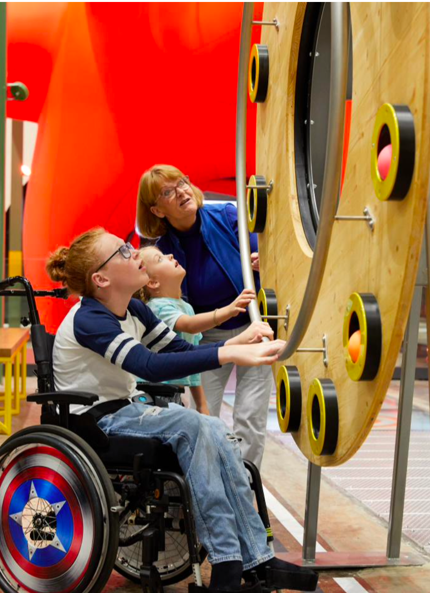 Opening Doors to STEM: Supporting Wonderlab at the National Railway Museum