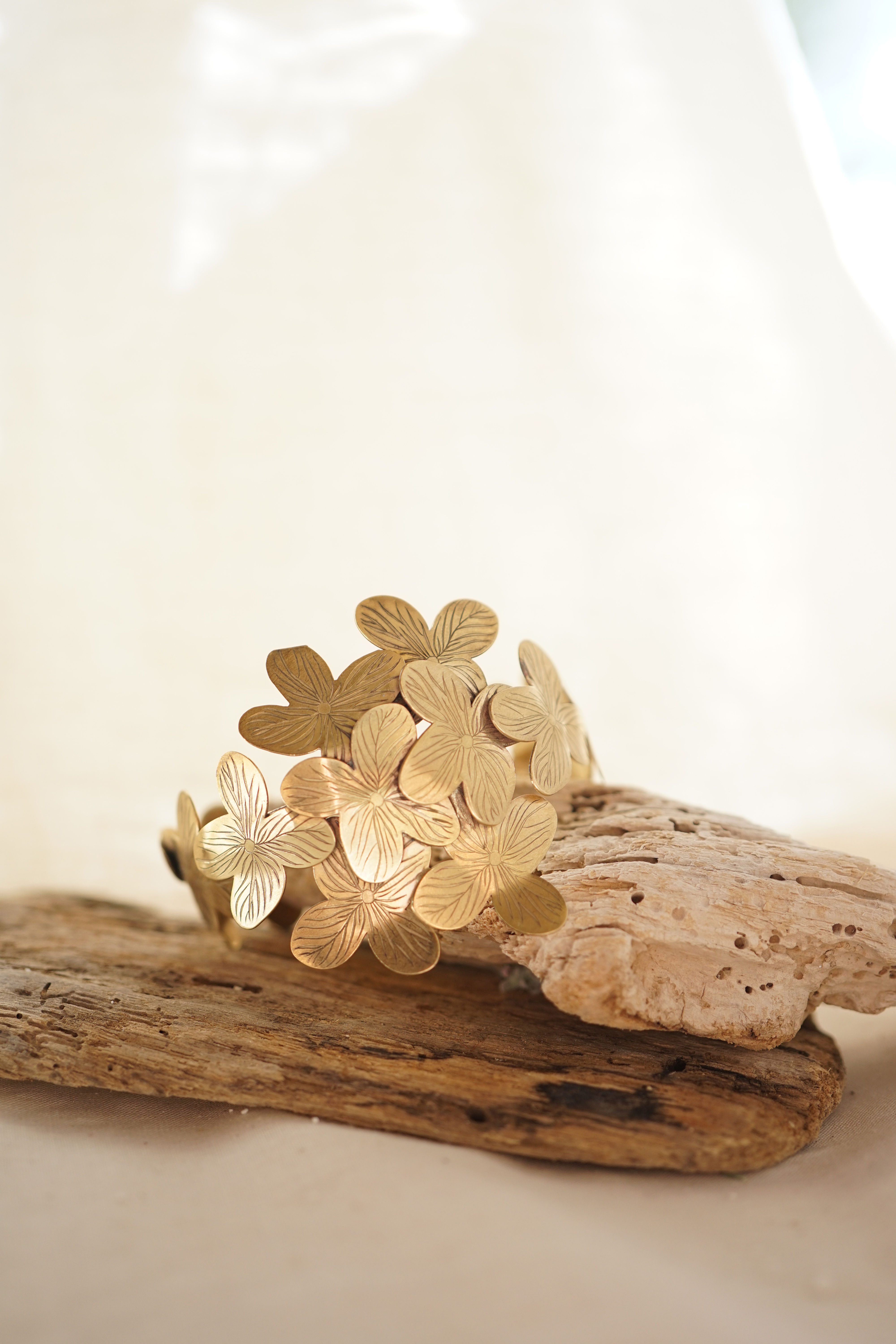 Brazalete hortensias grande