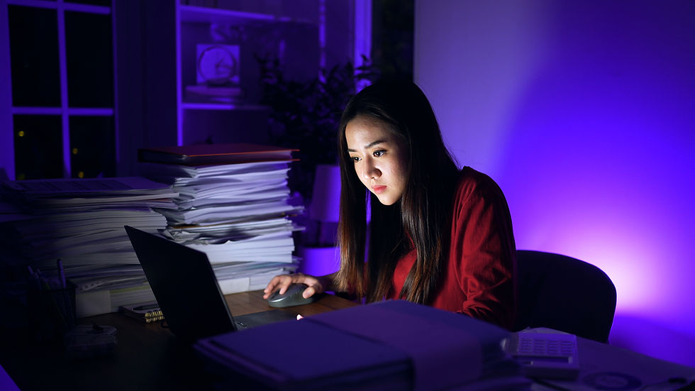 Suplantación de Identidad en Redes Sociales: Cuando Alguien Vive con tu Nombre