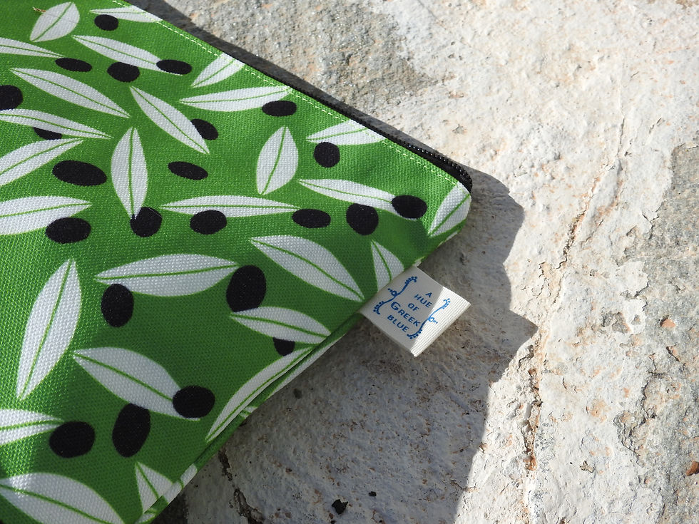 Thumbnail: Modern Olive Flat-Based Toiletry Bag (Set of 3)