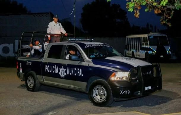 Policía Municipal de Colima detiene a tres personas por presunta privación ilegal de la libertad; rescatan a menor de edad