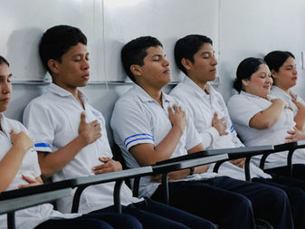 Reflexionan sobre la identidad y sororidad en un “Laboratorio entre mujeres”
