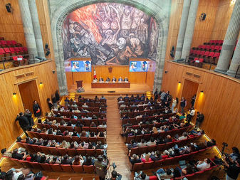 La FIL Guadalajara celebra 40 años leyendo el mundo