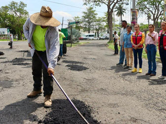 Supervisa Tey Operación Bacheo en avenidas principales de VdeÁ