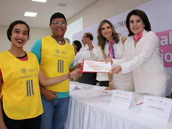 En Día Internacional del Voluntario reconocen a 60 personas por su labor altruista