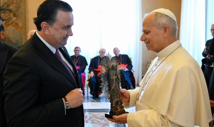 Se reúne Presidente de COPARMEX, Juan José Sierra Álvarez con el Papa León XIV